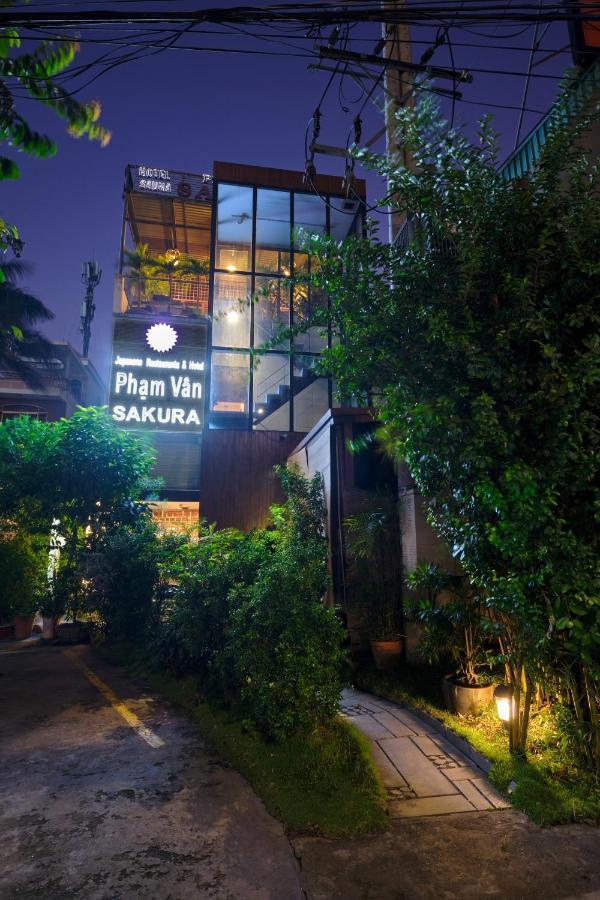 Pham Van Sakura Hotel Thuan An Экстерьер фото